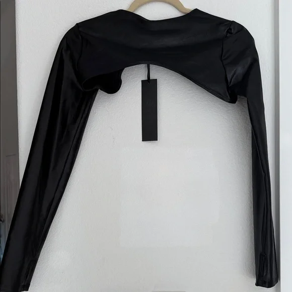 Noli Black Long Sleeve bolero top - Picture 5 of 6